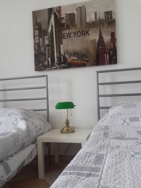 Residence Shopping Outlet Novi Ligure Bagian luar foto