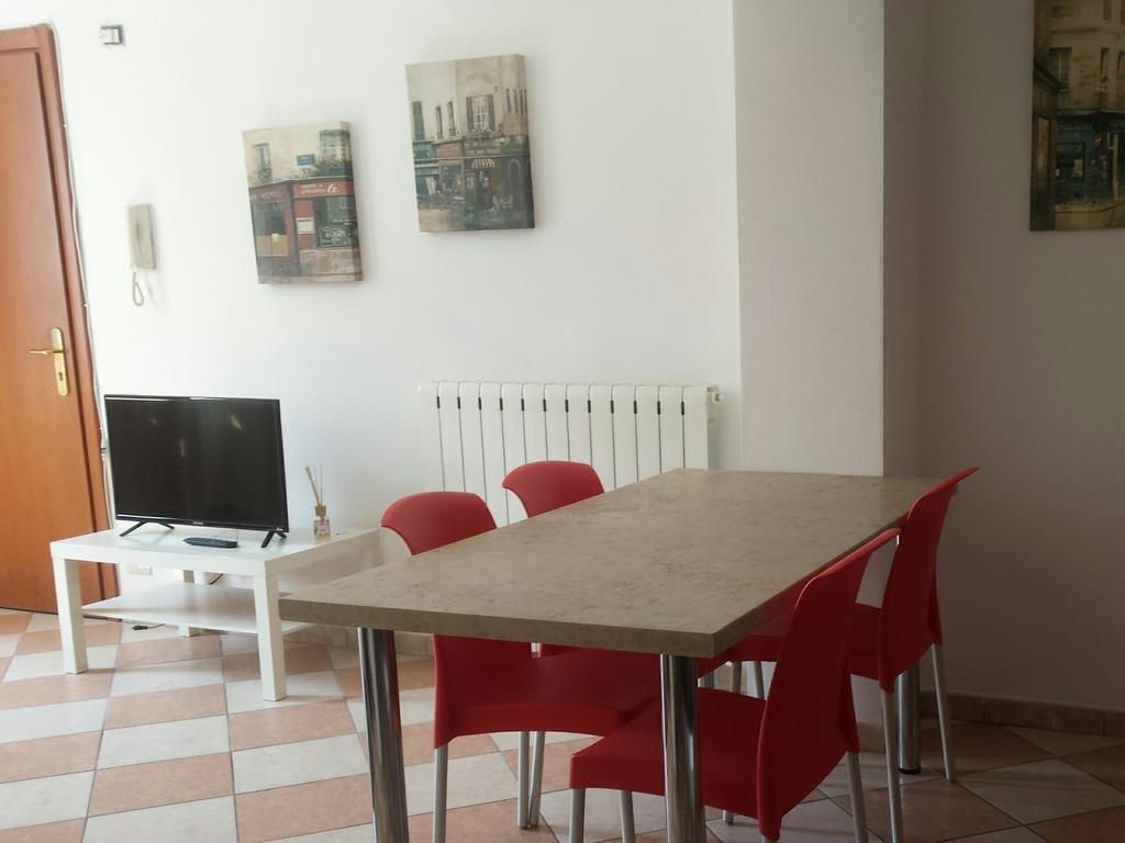 Residence Shopping Outlet Novi Ligure Bagian luar foto